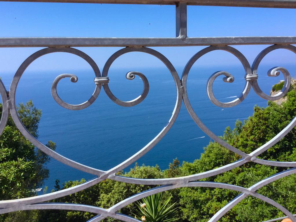 B&B Le Palme Амелия Экстерьер фото